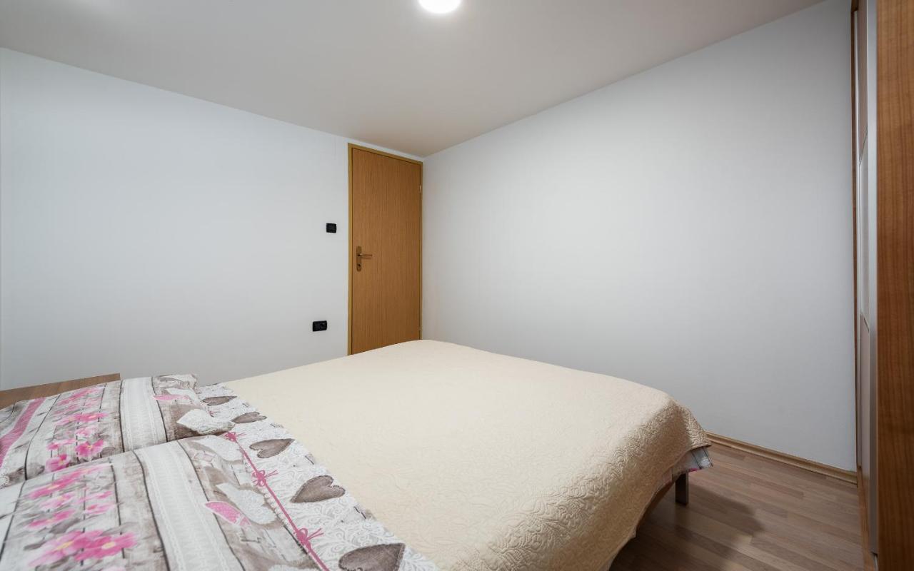 House Semy With Private Pool Vila Pazin Exterior foto