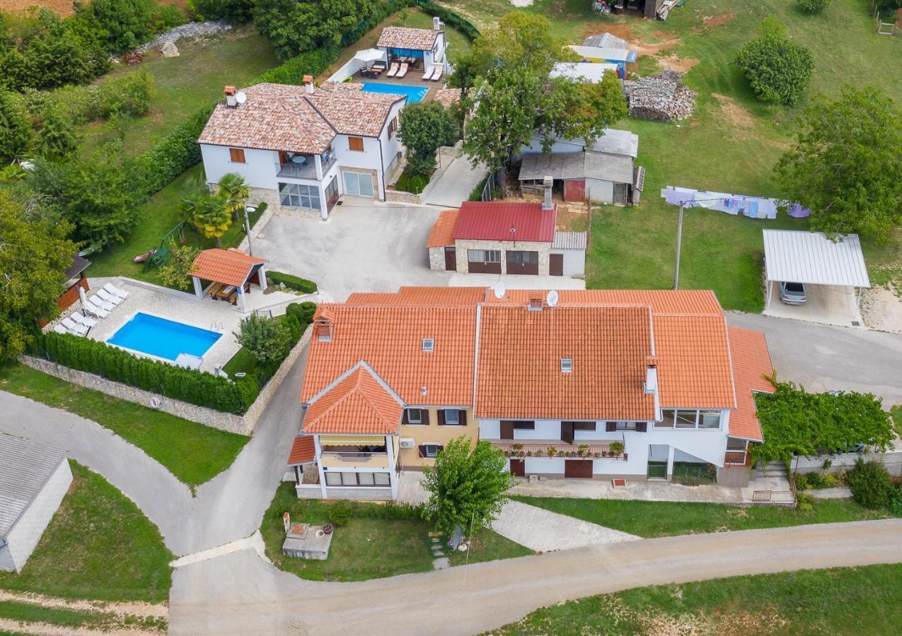 House Semy With Private Pool Vila Pazin Exterior foto